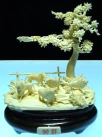 BONE LIONS JUNGLE (9812A5)