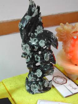 jade carving
