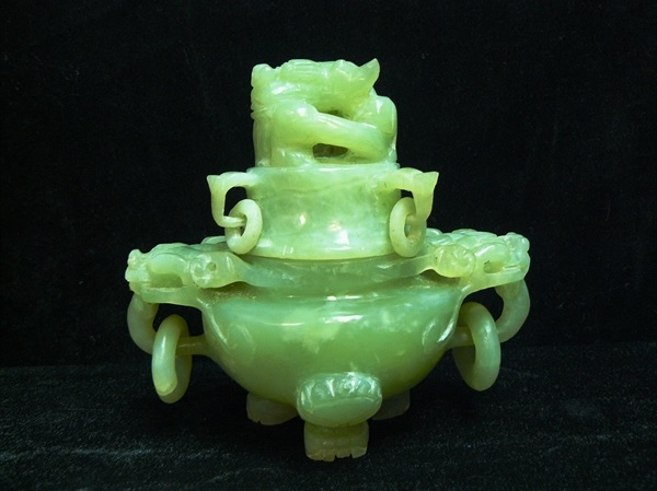 Jade burner statue