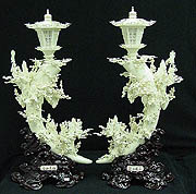  NO.(02A3) - PAIR OF BONE LAMPS SIMILAR TO THE LAMPS IN THE MOVIE RUSH HOUR 2 WITH JACKIE CHAN IN LAS VEGAS HOTEL ROOM (02A3) $3450.00 * Ask If We HAve this ! *
Click on the Carving to see a large picture.