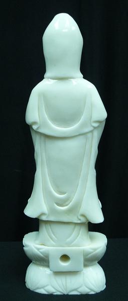 kwan yin statue