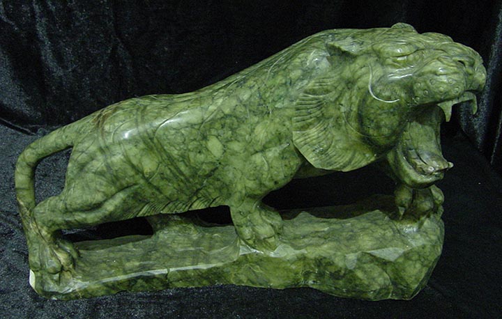 jade tiger carving
