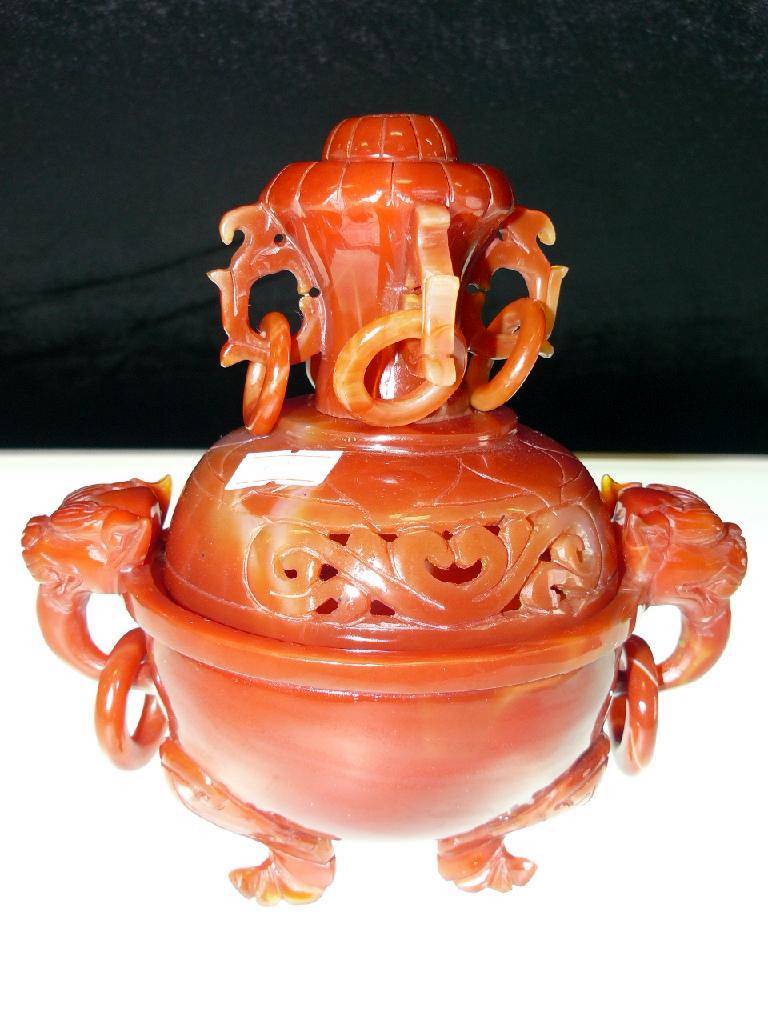Agate Urn