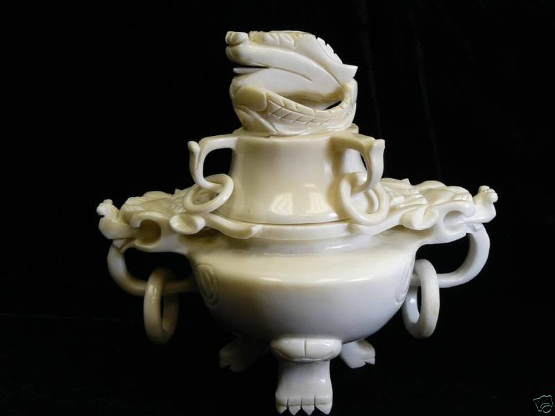 jade burner carving