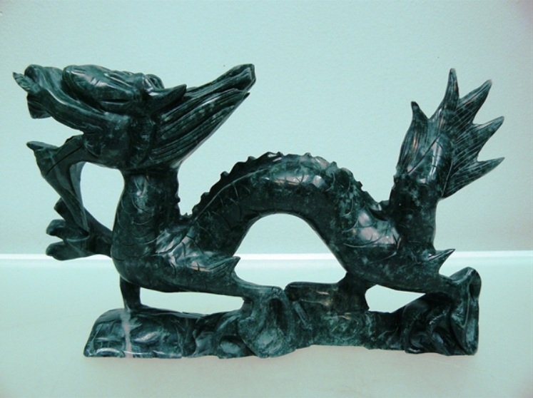 jade dragon carving