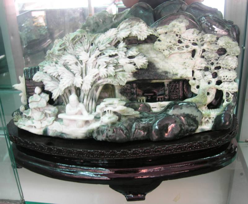 jade carving