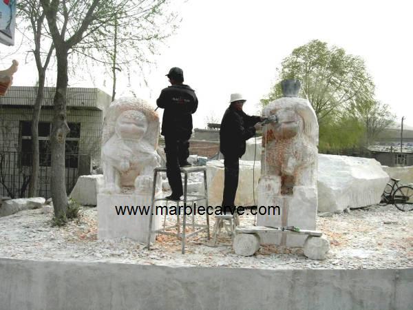 marble foo dog carving