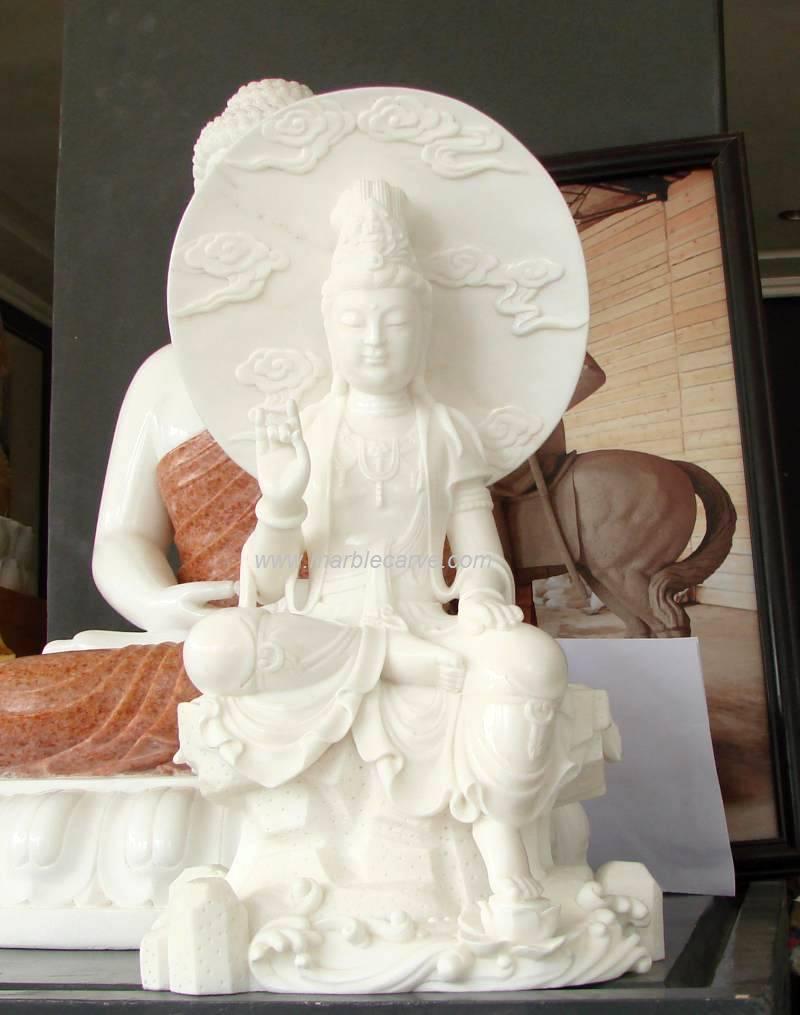 Kwanyin Statue