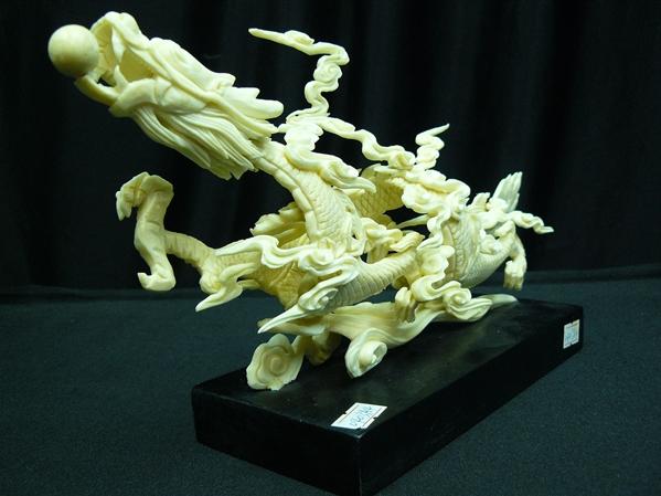 dragon carving dragon bone carving