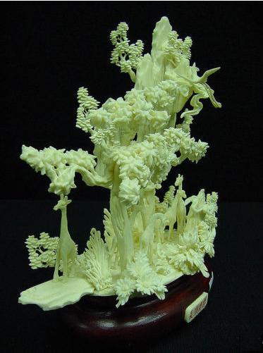 bone giraffe carving