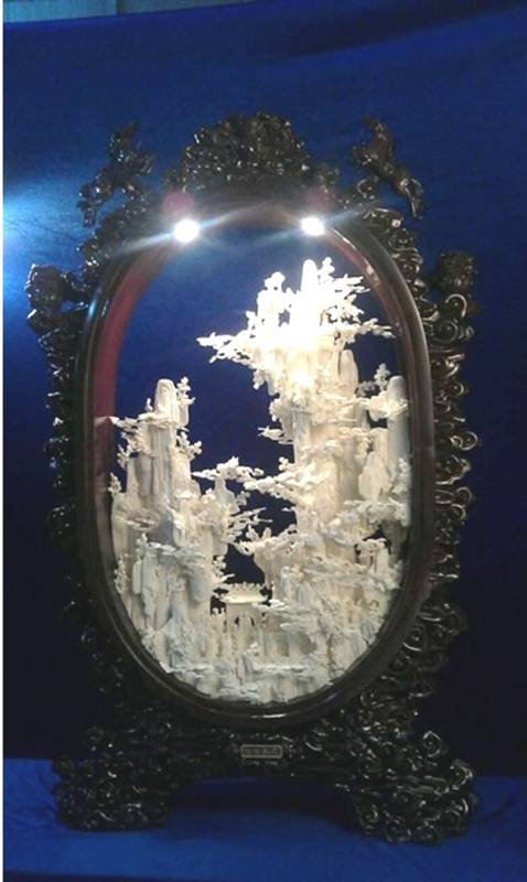 art bone carving