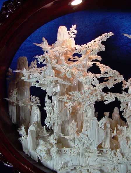 art bone carving