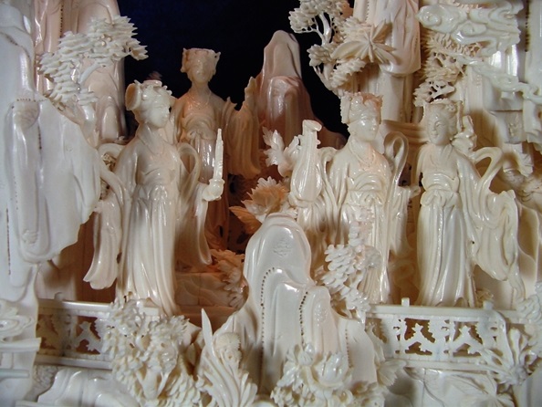 art bone carving