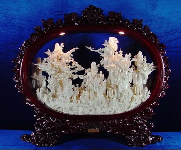 art bone carving