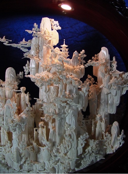 art bone carving