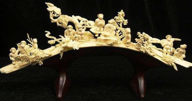 bone carving art