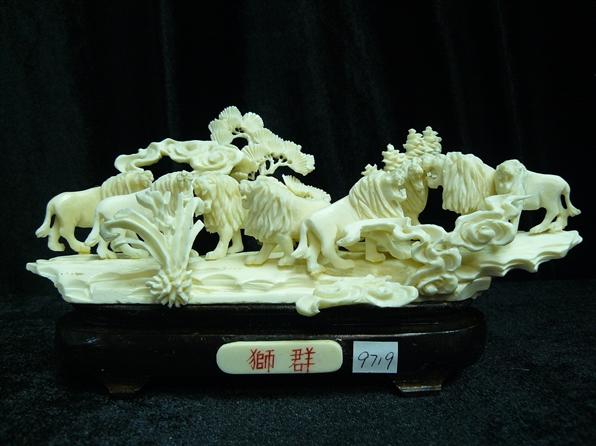 bone lions art