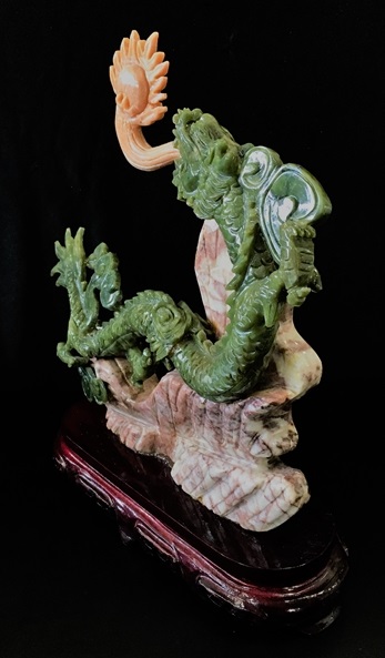 jade dragon statue