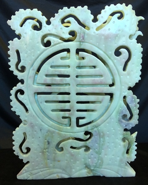 jade dragon statue