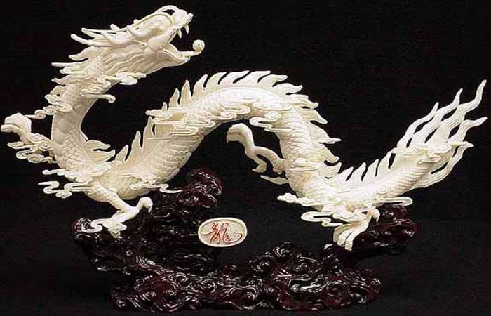 dragon carving dragon bone carving