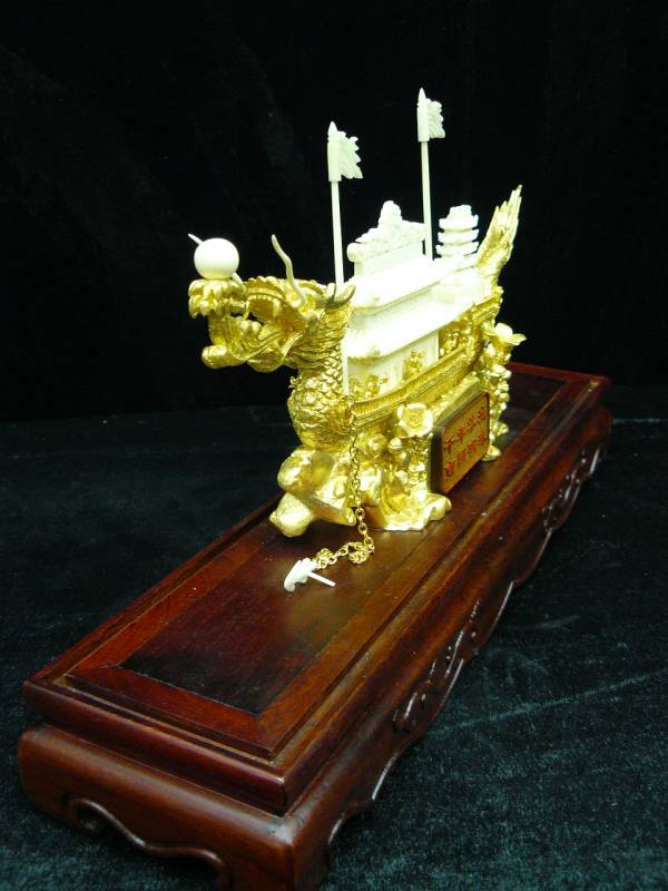 bone carving dragon boat
