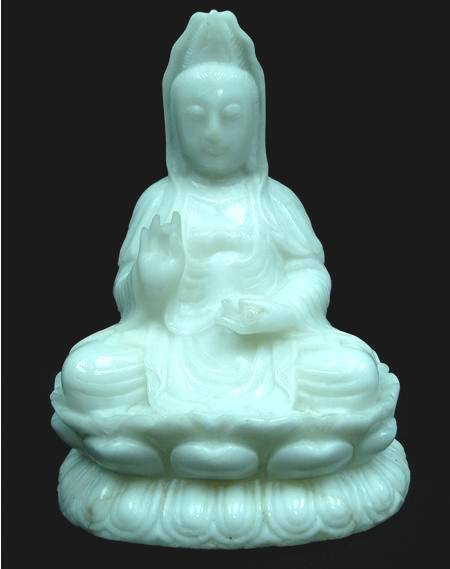 kwan yin statue