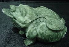JADE LUCKY FROG W/COIN (LA7) Price = $ 79.99 + S/H