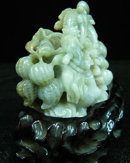 jade dragon carving