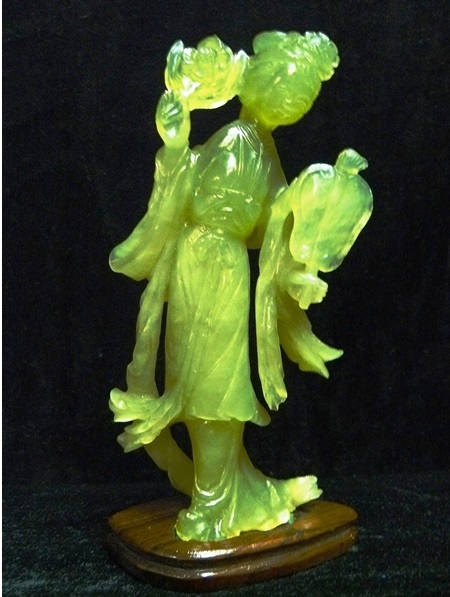 kwan yin statue