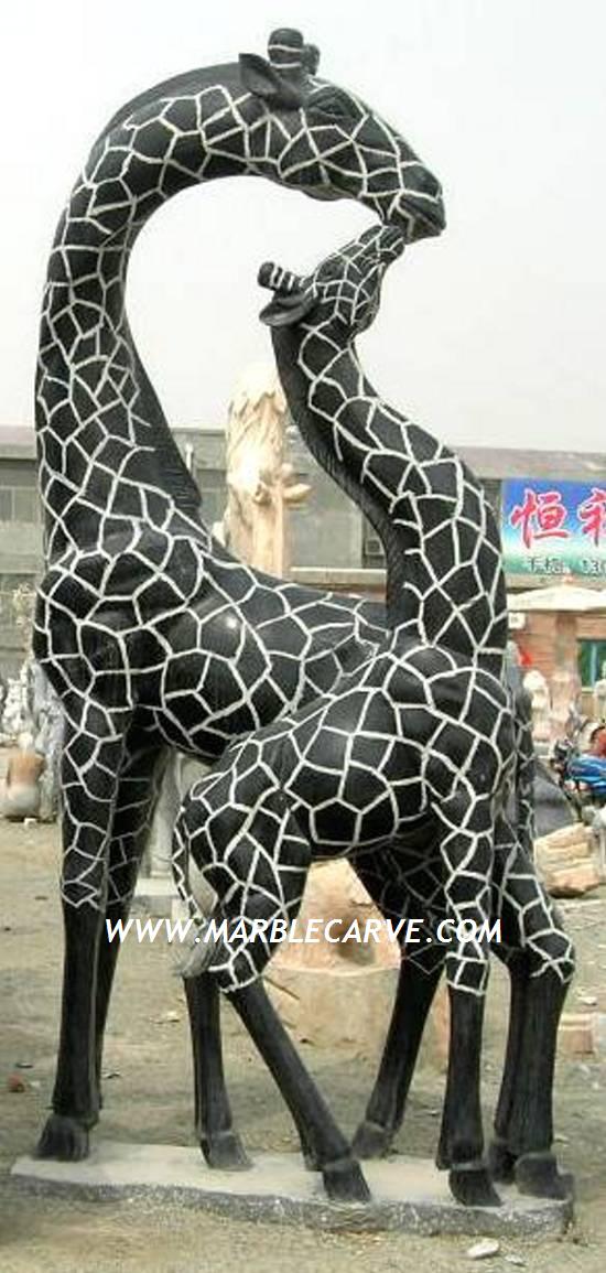 marble giraffe Statue